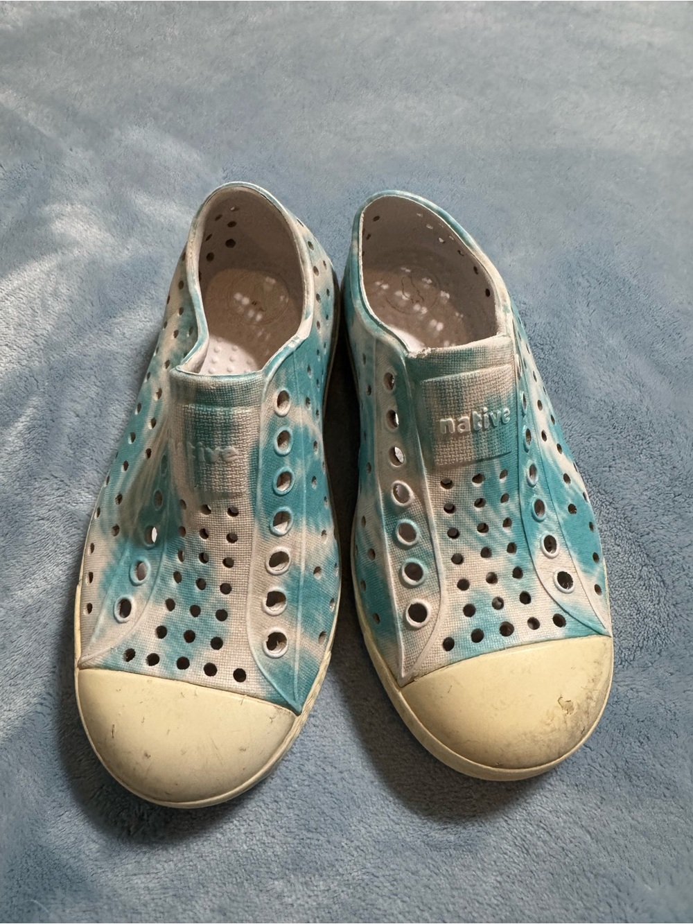 Native Slip-On Kids Shoes in Aqua Tie-Dye